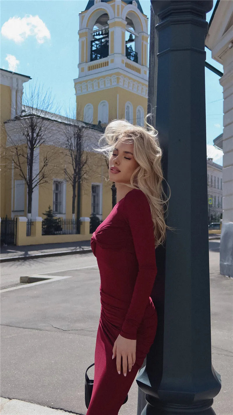 שמלת מקסי צמודה בעיצוב כיווצים - לין