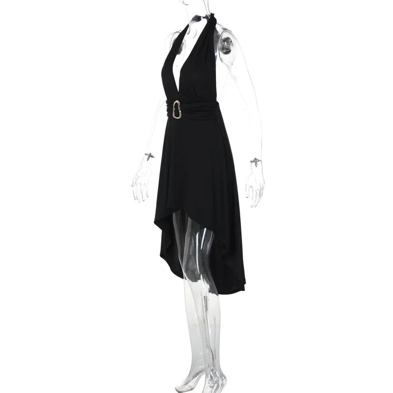 שמלת מידי אסימטרית קשירה בצוואר גב פתוח בעיטור אבזם - ליאון