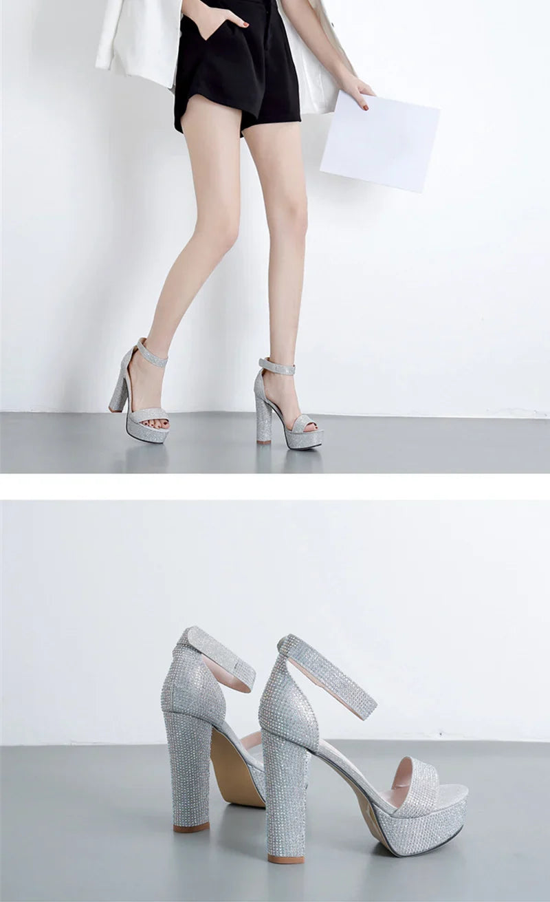 סנדלי עקב פלטפורמה בעיטור זרקונים מנצנצים - אבריל