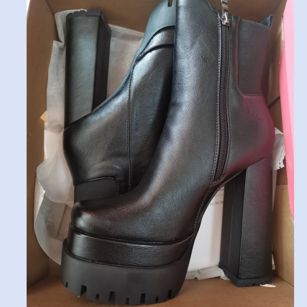 מגפי עקב פלטפורמה דמוי עור - שר