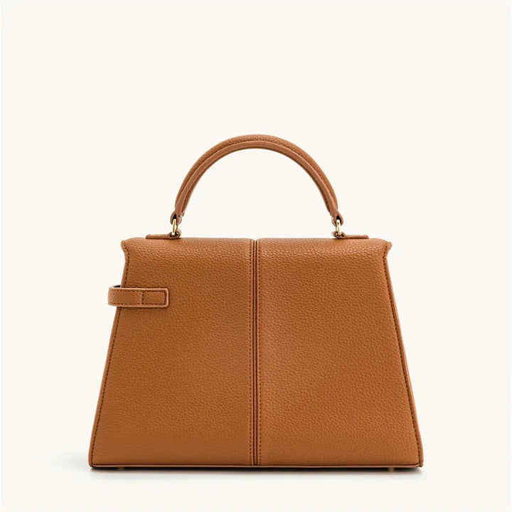 Leather bag with luxury design