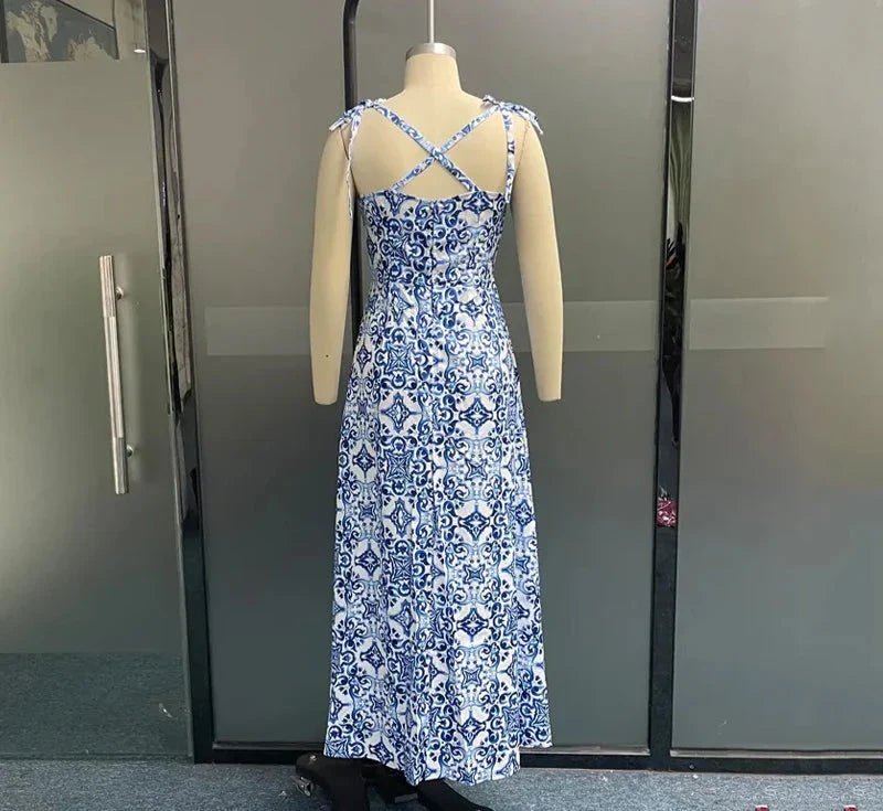 שמלת מקסי בסגנון יווני בעיצוב קשירות בכתפיות ושסע - אתנה