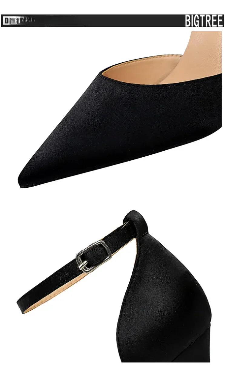 נעלי עקב שפיץ בד סאטן סגירת אבזם - ליליס