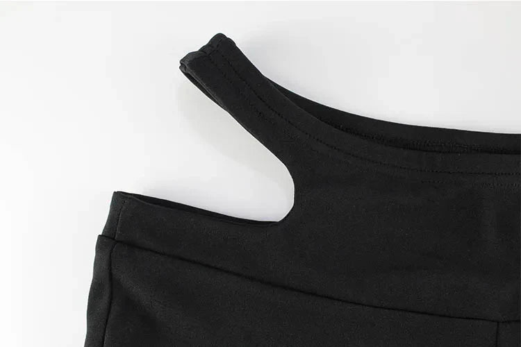 סט שני חלקים בעיצוב פתחים טופ קולר ומכנס פדלפון - סטייס