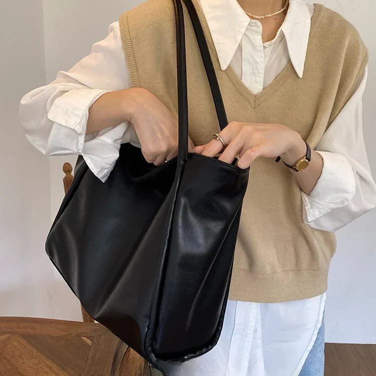 Faux leather crossbody bag