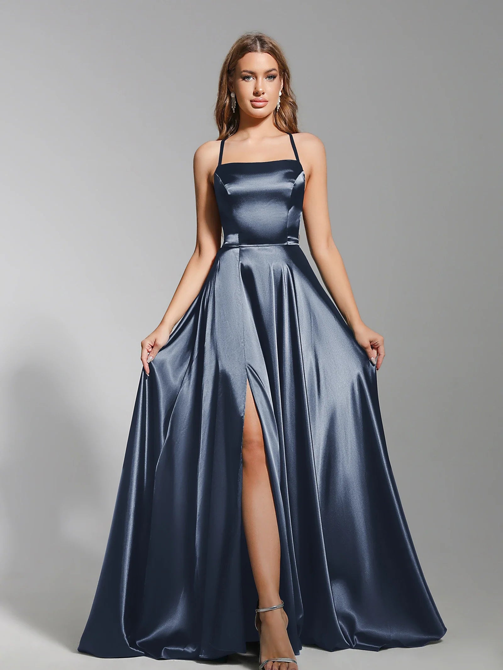 שמלת מקסי סאטן אלגנטית בעיטור שסע בגזרת A קשירה בגב - פרינס