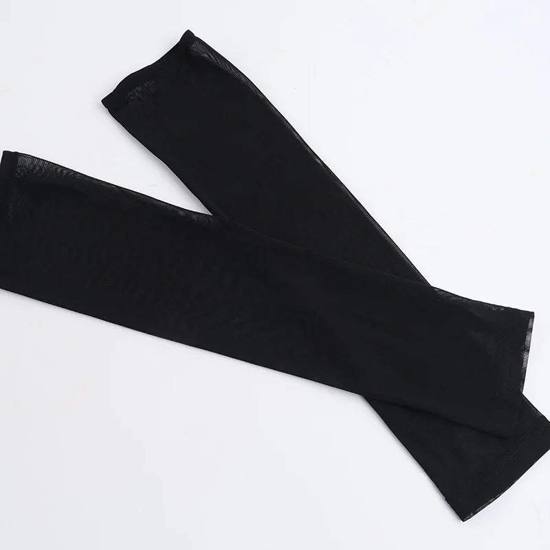 שמלת מידי צמודה בד מחטב בעיטור זרקונים מנצנצים ושרוולונים - Bridget