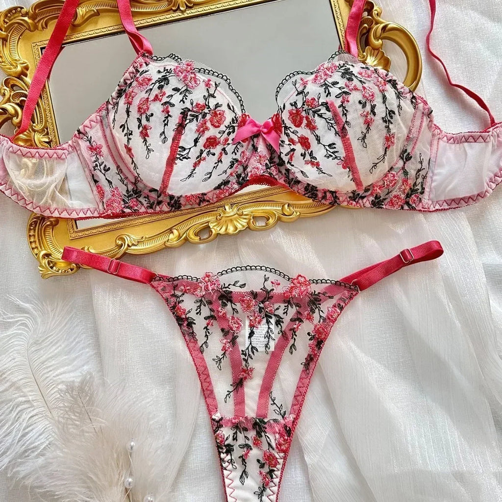 סט שקוף בעיצוב פרחוני - Journee