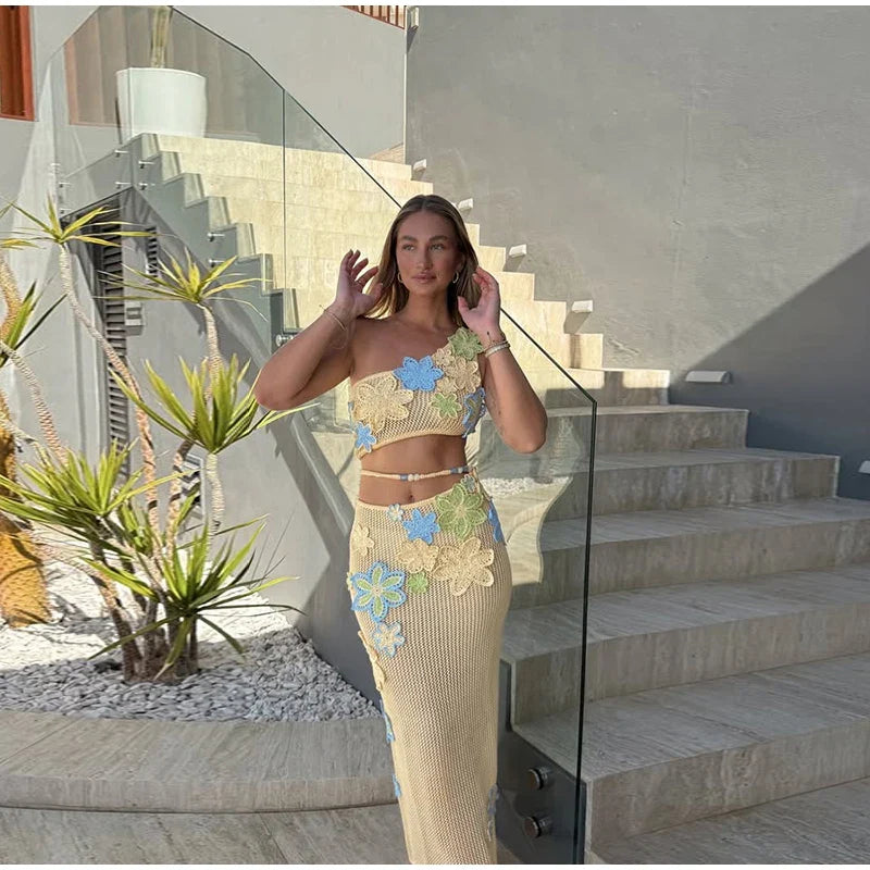 שמלת חוף רשת סרוגה / סט חוף שני חלקים טופ וחצאית מקסי רשת סרוגה בעיטור אפליקציות פרחים - סאנשיין