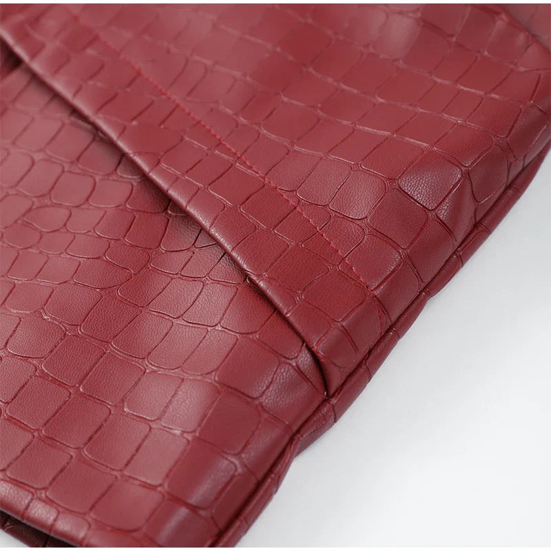 שמלת מיני דמוי עור בעיצוב מנוחש - Genevieve