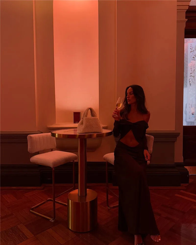 שמלת מקסי שיפון בעיצוב קיפולים ופתח כתפיים חשופות - וולנס