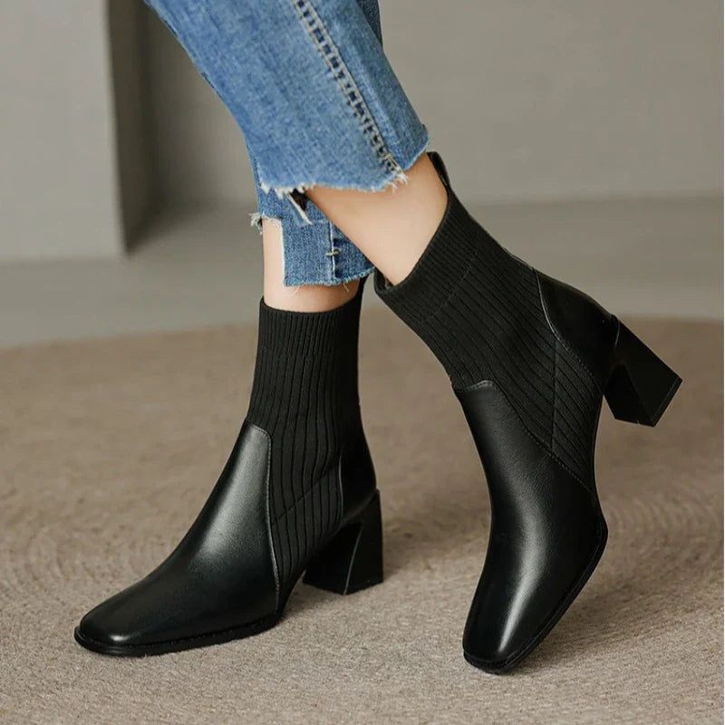 Leatherette boots with high heels - Dahlia