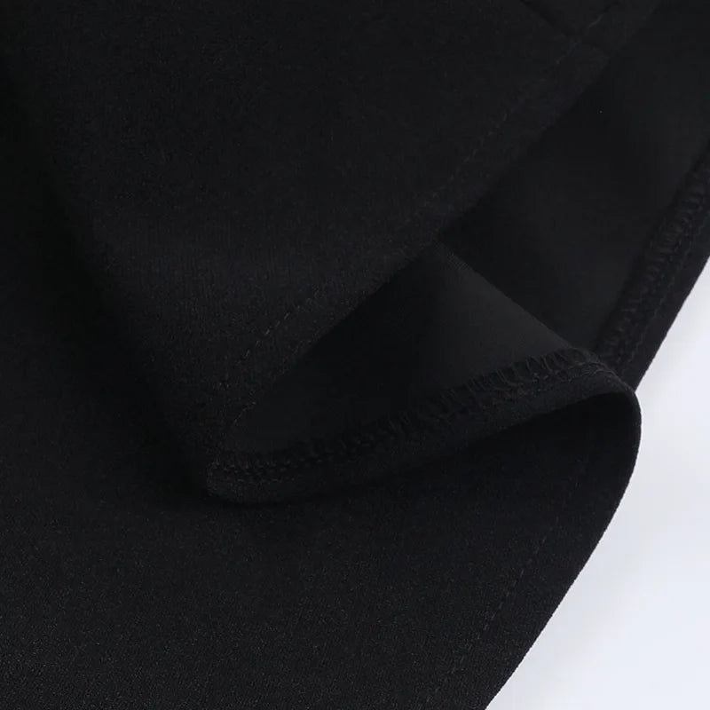 שמלת מיני בגזרת A בעיטור פנינים - קורי