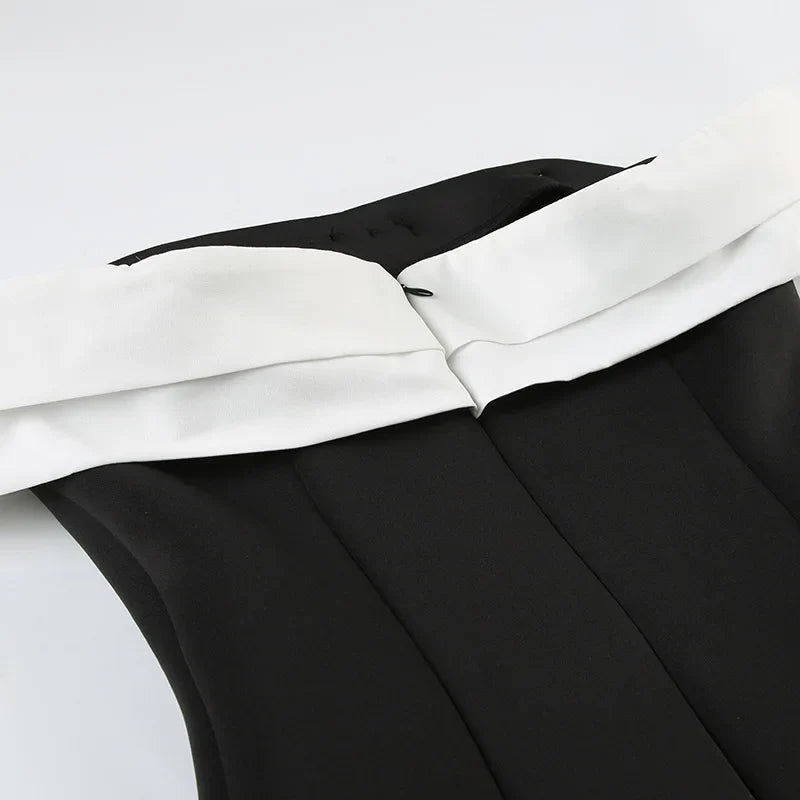 שמלת מיני בגזרת A בעיטור פפיון כתפיים חשופות - הלני