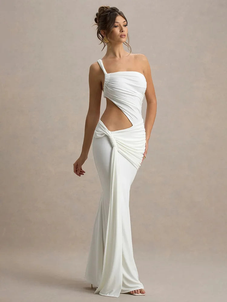 שמלת מקסי בוהו שיק בעיצוב כתפיה אחת ופתח בעיטור שובל - אלכסנדריה