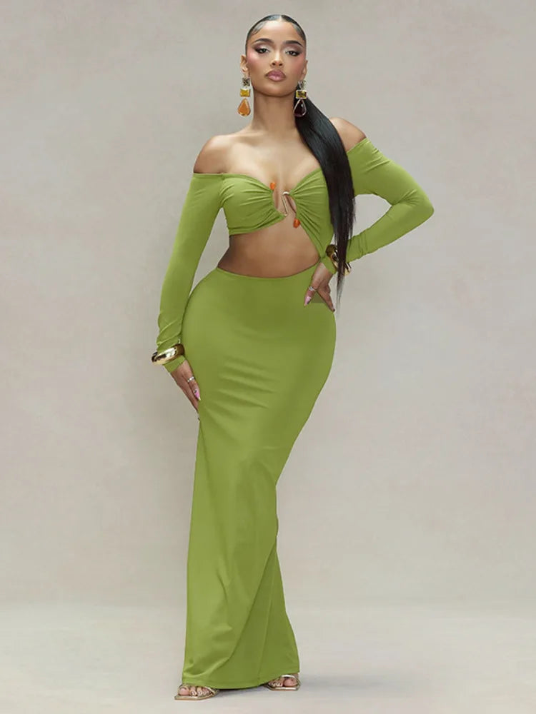 שמלת מקסי בטן חשופה בעיצוב אבזם - טאליה