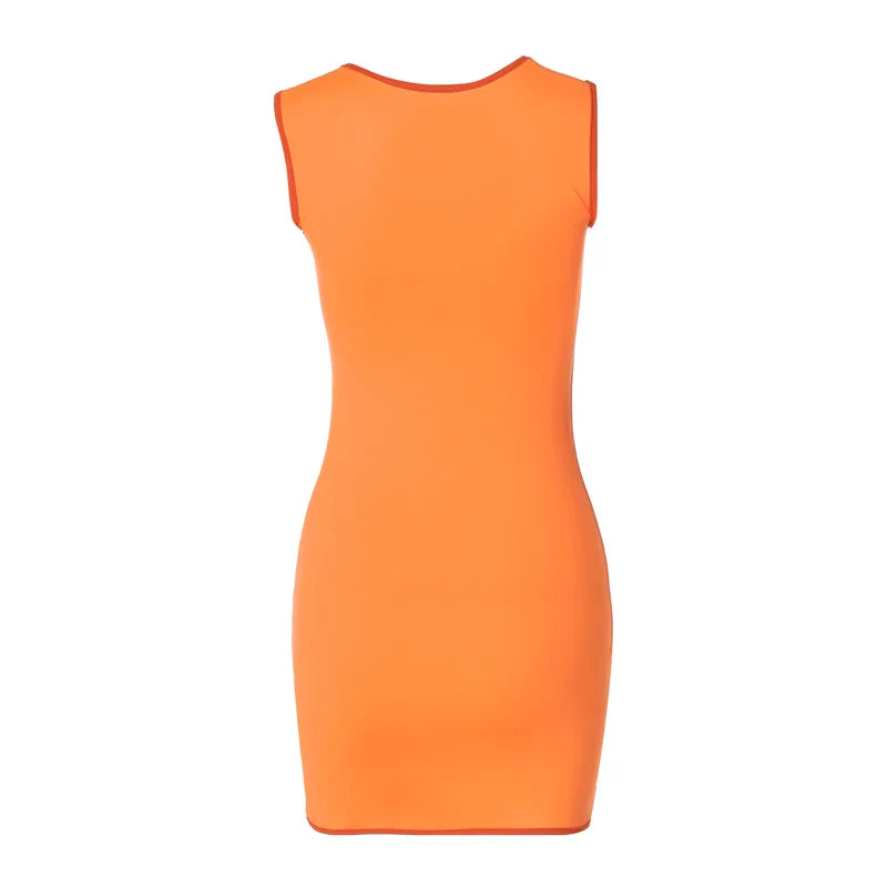 שמלת מיני צמודה - בריק