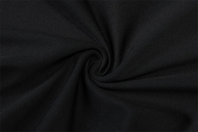 שמלת מידי אסימטרית קשירה בצוואר גב פתוח בעיטור אבזם - ליאון