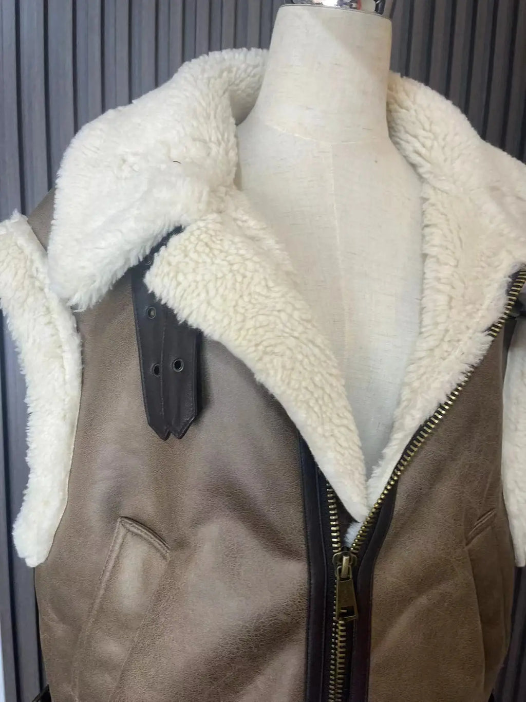 ווסט עור צמר פנימי - קארי