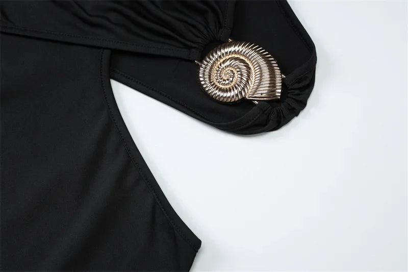 שמלת מקסי בעיצוב פתח בעיטור אבזם - ג'ני