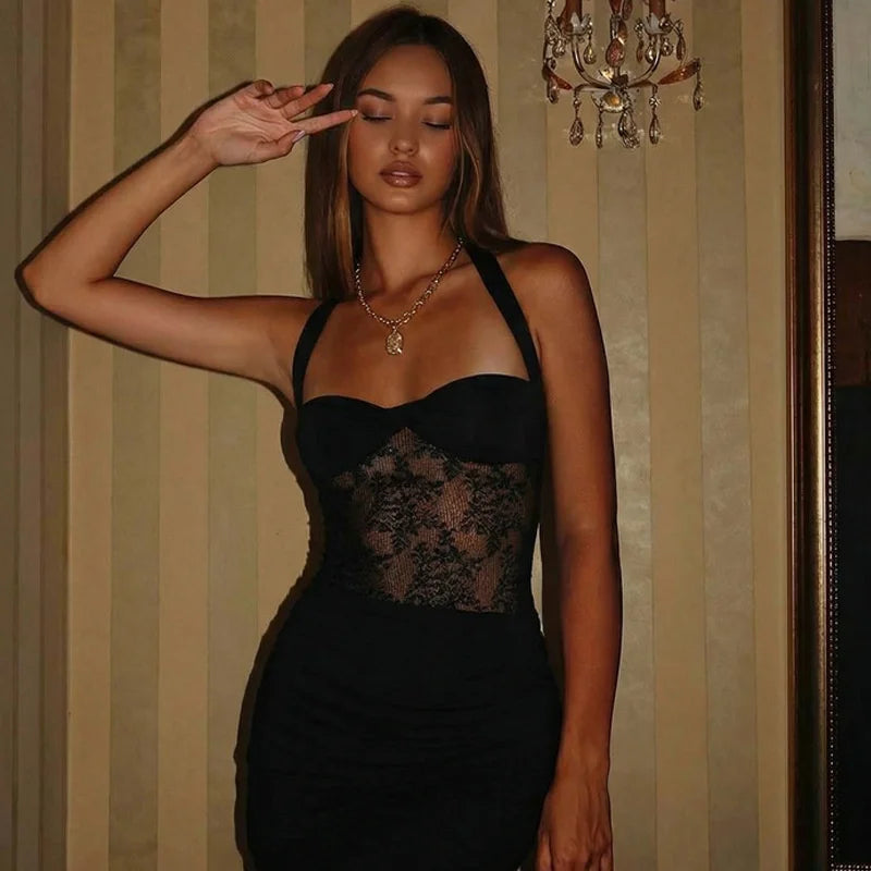 Maxi dress with lace design and open back - Nahora