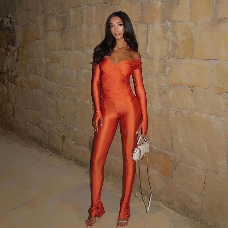 חליפת שני חלקים צמודה חולצה ומכנס - מימי