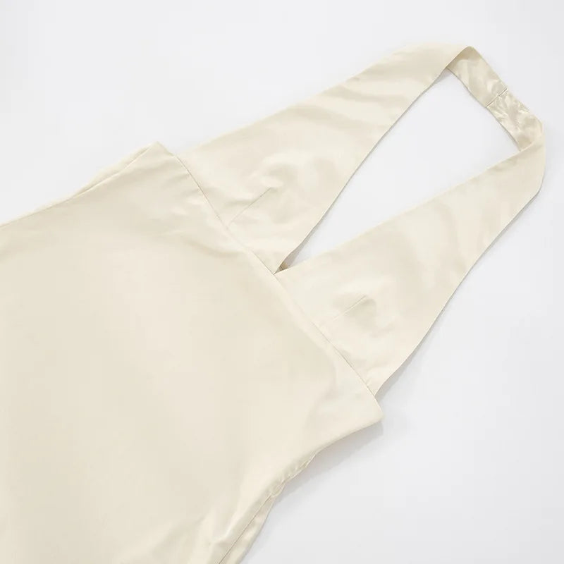 שמלת מיני סאטן מחשוף V בעיטור צעיף תואם - קרינה