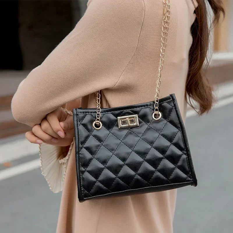 Faux leather bag with luxury design