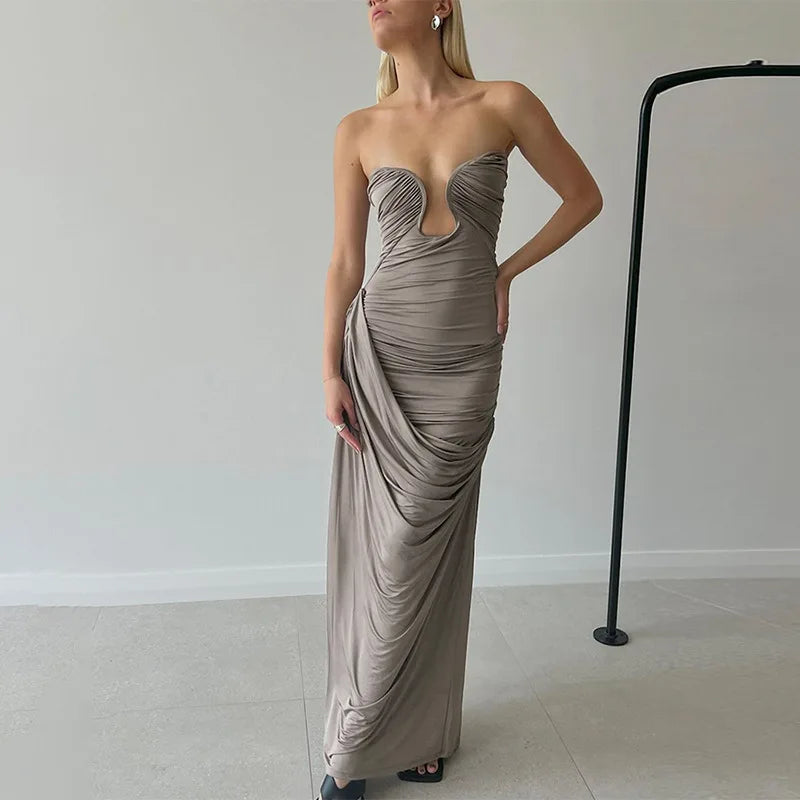 שמלת מקסי קיפולים בעיצוב חזה מיוחד -  LILA