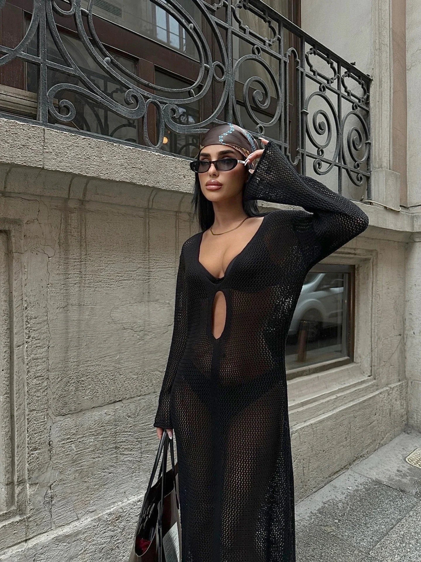 שמלת חוף מקסי רשת בעיצוב פתח - דונה