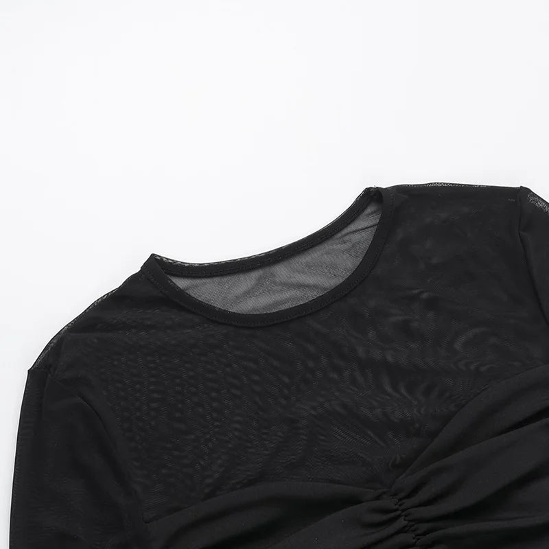 שמלת מיני רשת בעיצוב כיווצים - באקי