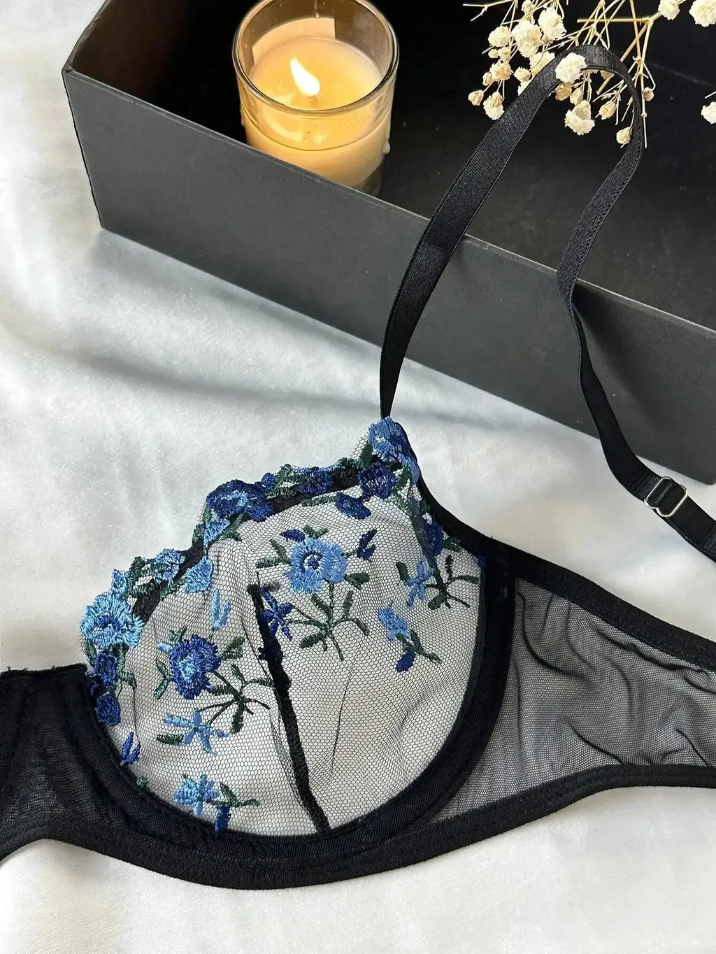 סט הלבשה תחתונה שקוף בעיצוב פרחוני - Amy