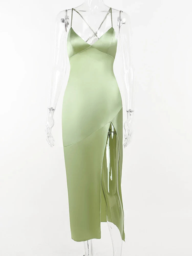 שמלת מקסי סאטן בעיצוב שסע וקשירות בגב - לואן