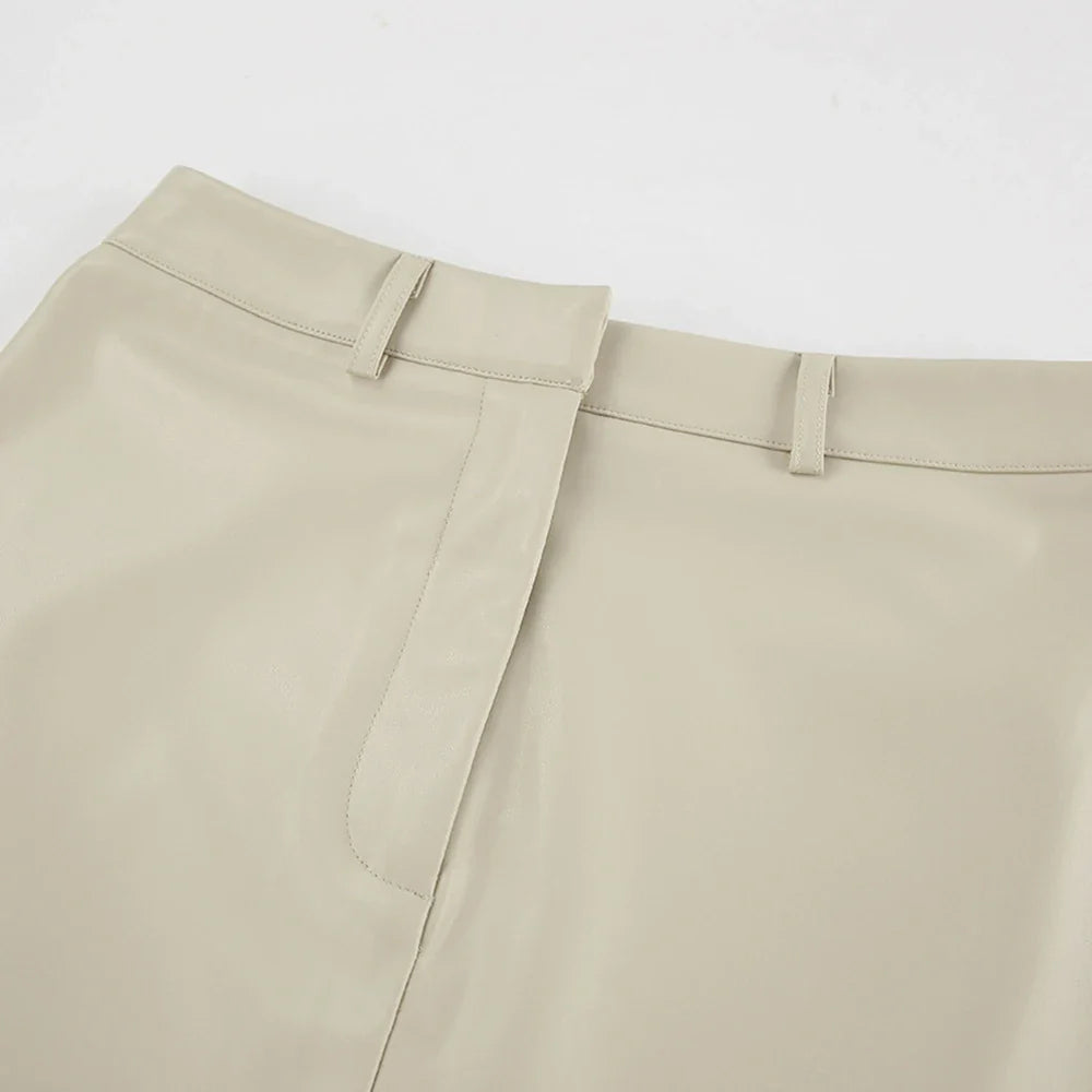 חצאית מקסי דמוי עור בעיצוב שסע - MAGEN