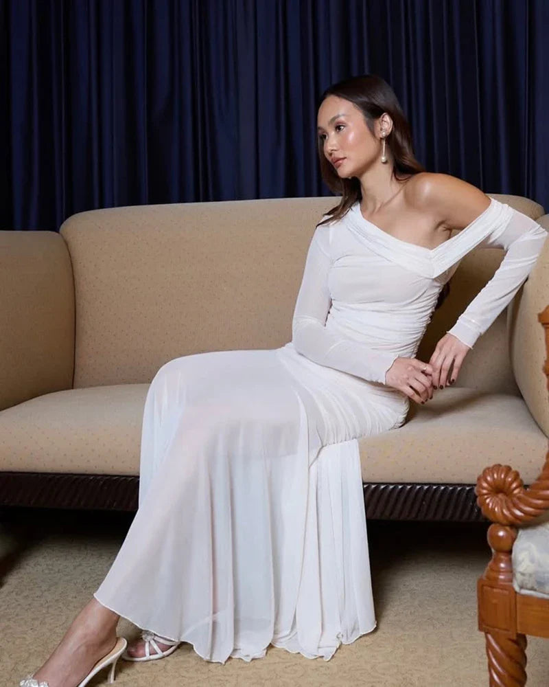 שמלת מקסי כיווצים בעיצוב שיפון כתף חשופה - Claire