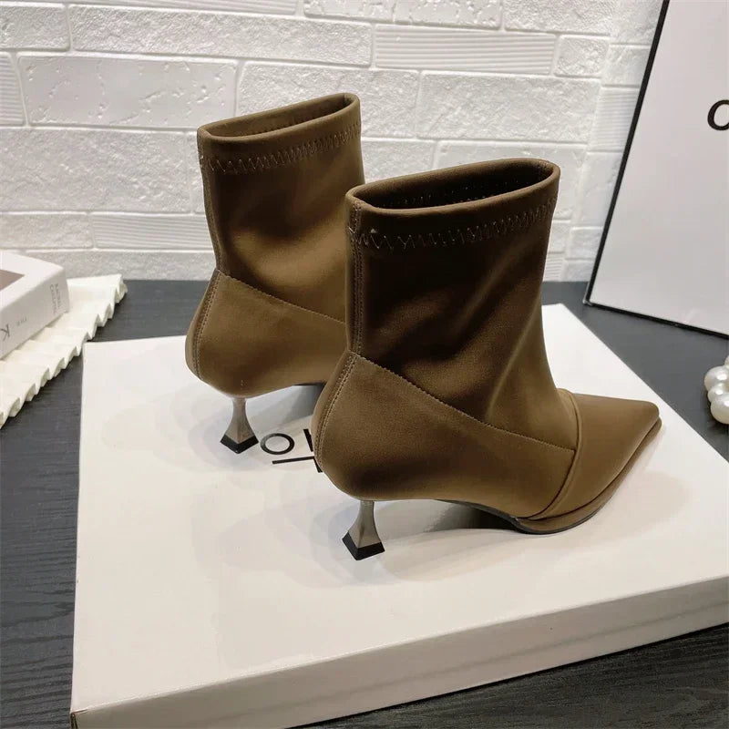 Silk satin pointed toe boots - Liran