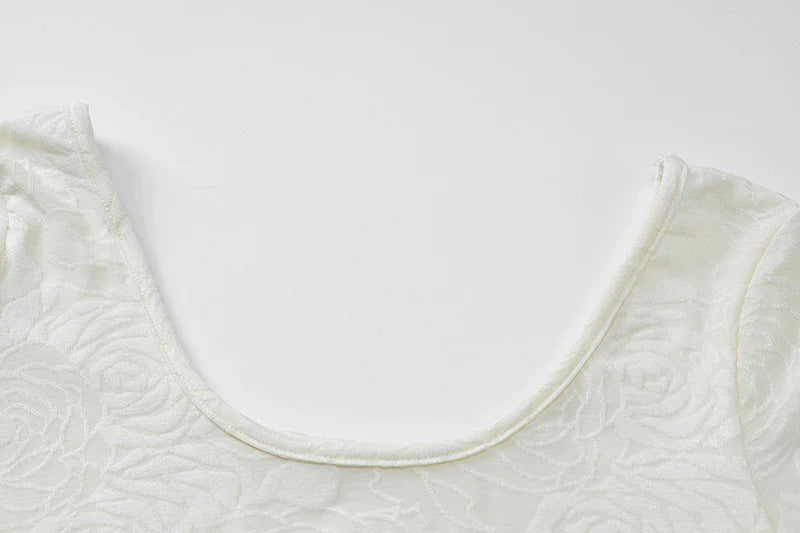 שמלת מקסי בעיטור רקמת פרחים שרוולי פעמון - הלן