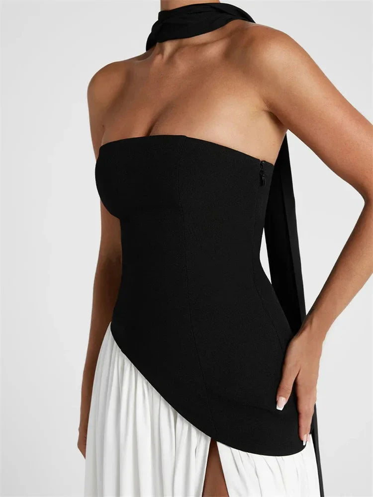 שמלת מקסי סטרפלס קשירה בגב בעיצוב חצאית שיפון בעיטור שסע וצעיף תואם - Zora