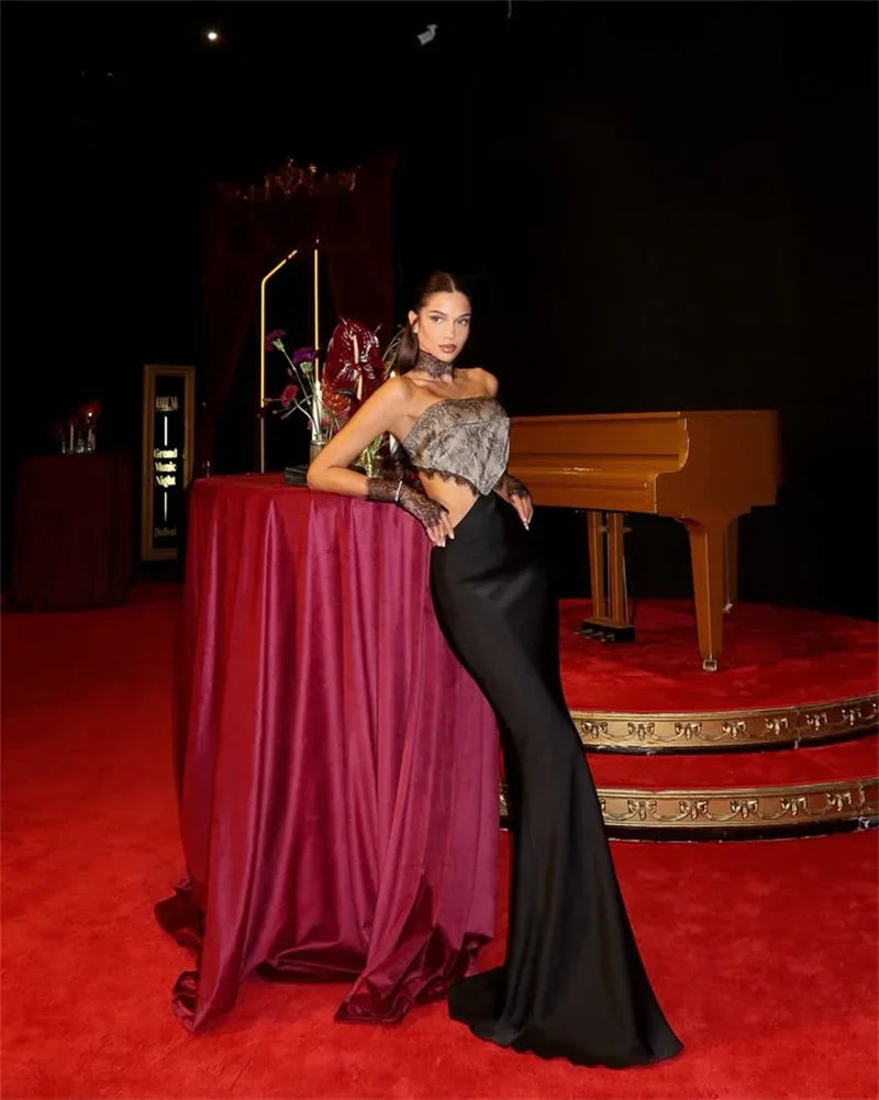 Strapless satin maxi dress in lace design with gloves and collar - GEE