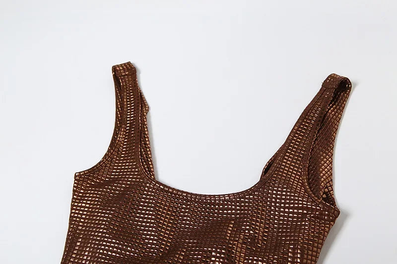 שמלת מקסי צמודה בעיטור ריבועים מנצנצים בעיצוב גב חשוף - Genesis