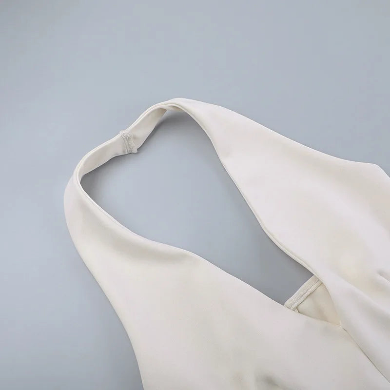 שמלת מיני מחשוף V עמוק - מאדי