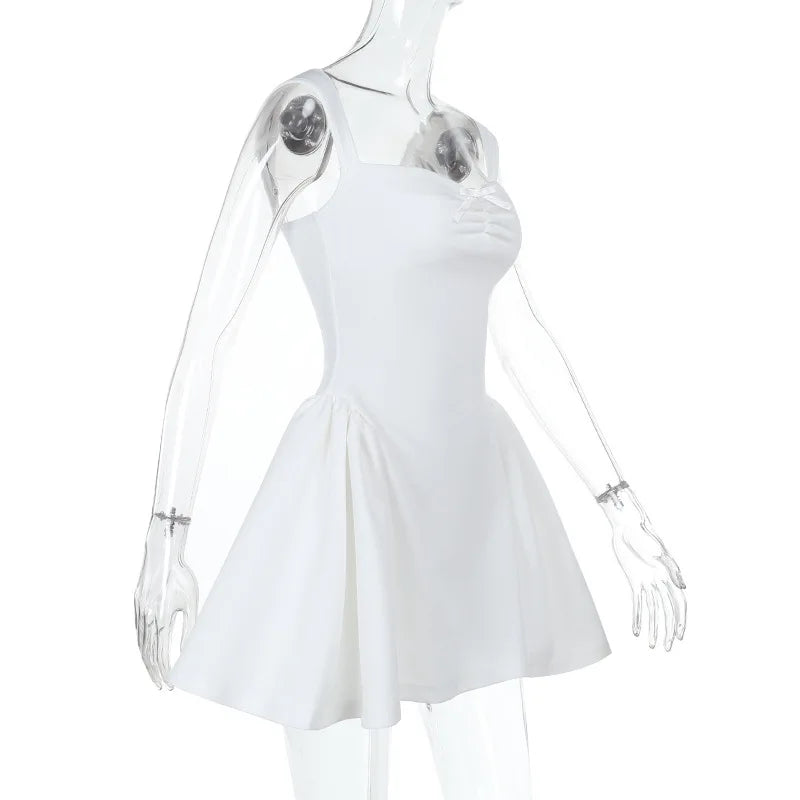 שמלת מיני בגזרת A בסגנון בובתי - Ellis