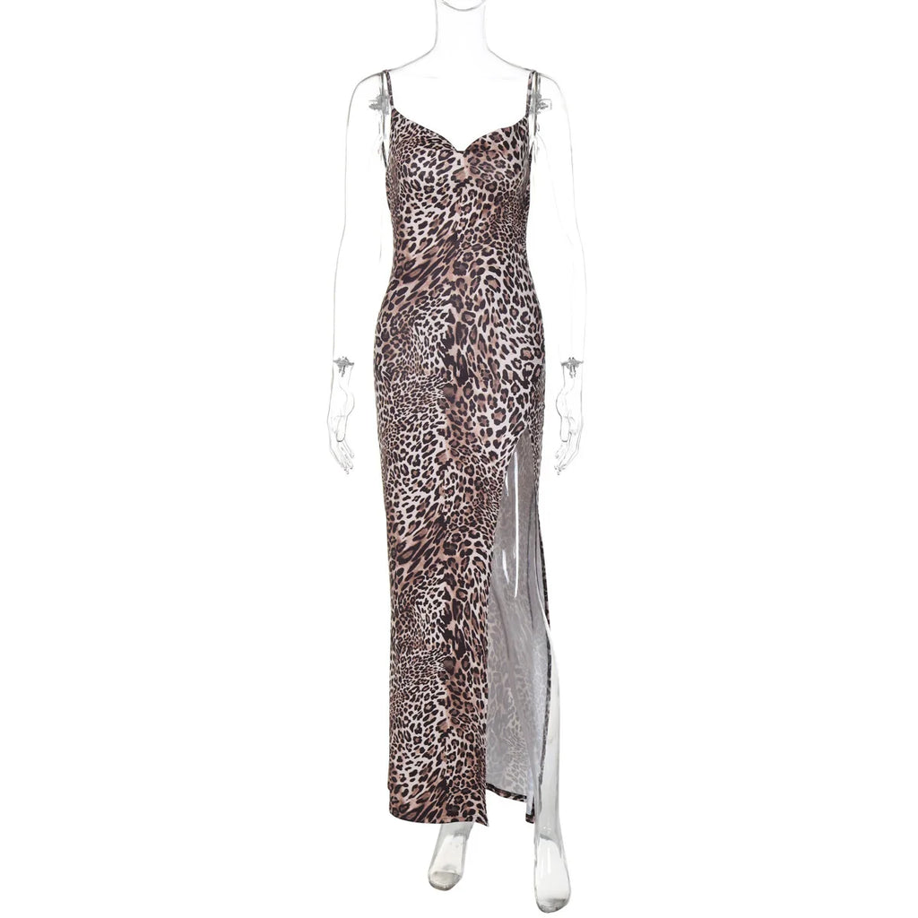 שמלת מקסי מנומרת בעיצוב שסע - סאלי