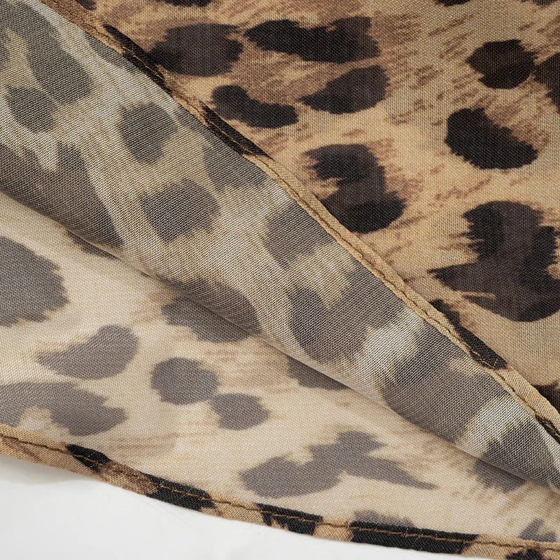 אוברול שיפון מנומר קצר בעיצוב שמלת מיני מחשוף V עמוק  - ג'יל