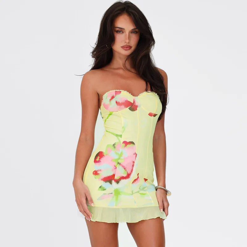 שמלת מיני סטרפלס פרחונית בעיטור מלמלה - Alexa