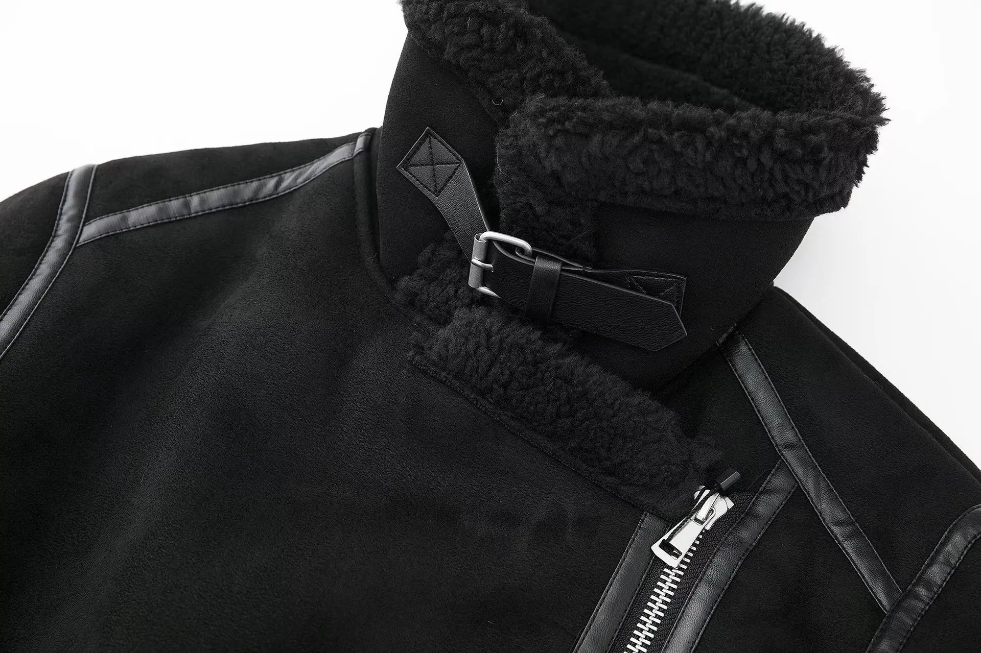 מעיל עור פרווה פנימית בעיצוב אוברסייז - קאיה