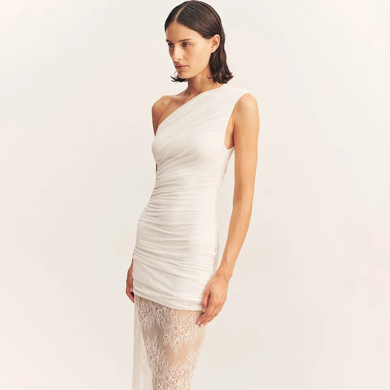 שמלת מקסי כיווצים בעיצוב תחרה - אמריז'ה