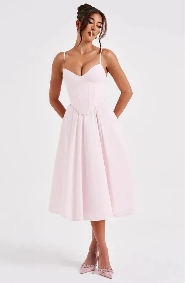 שמלת מידי בגזרת A בעיצוב קלאסי - Nataly