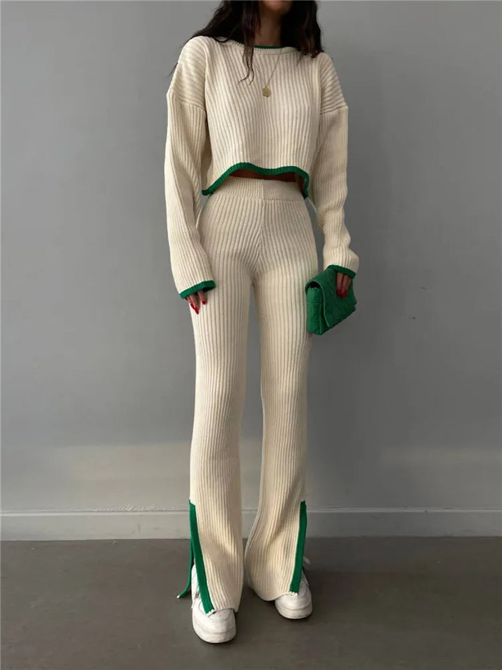 Two-piece knit suit with pants and a shirt - Nora