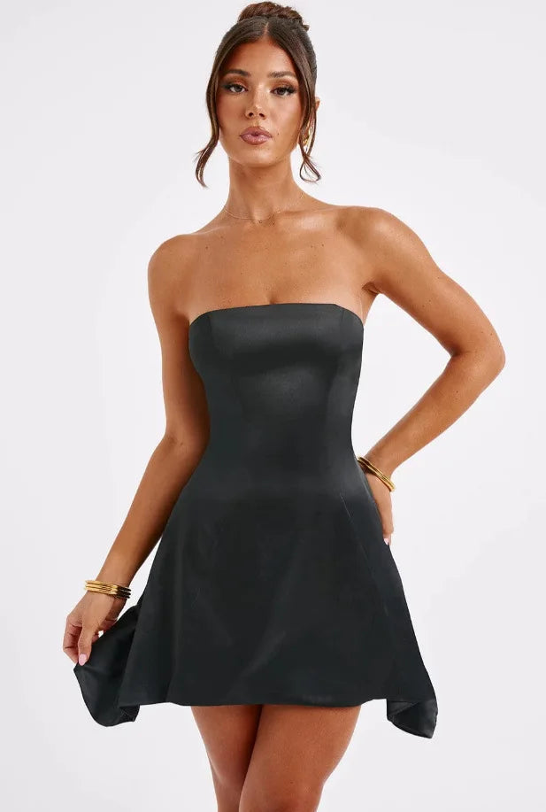 שמלת מיני סטרפלס סאטן בגזרת A בעיטור פפיון בעיצוב אסימטרי - Roselyn